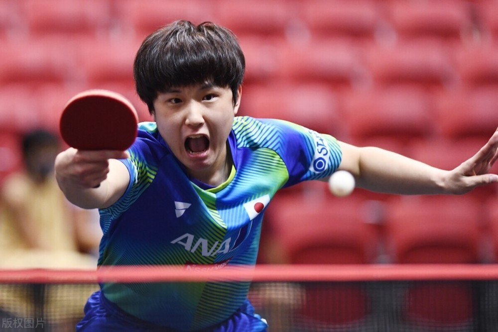 在半空间制 在半空间制